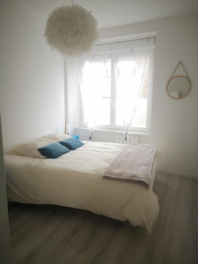 Courcyx : Appartement En Hyper-Centre ! 孔卡尔诺 外观 照片